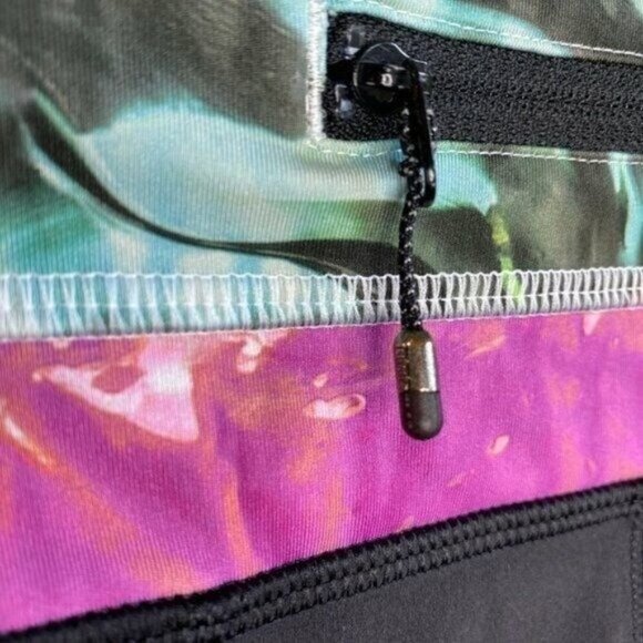 Lululemon Inspire Black Tight II Mesh Pigment Wave Waist 4 Cropped Leggings - Picture 7 of 9